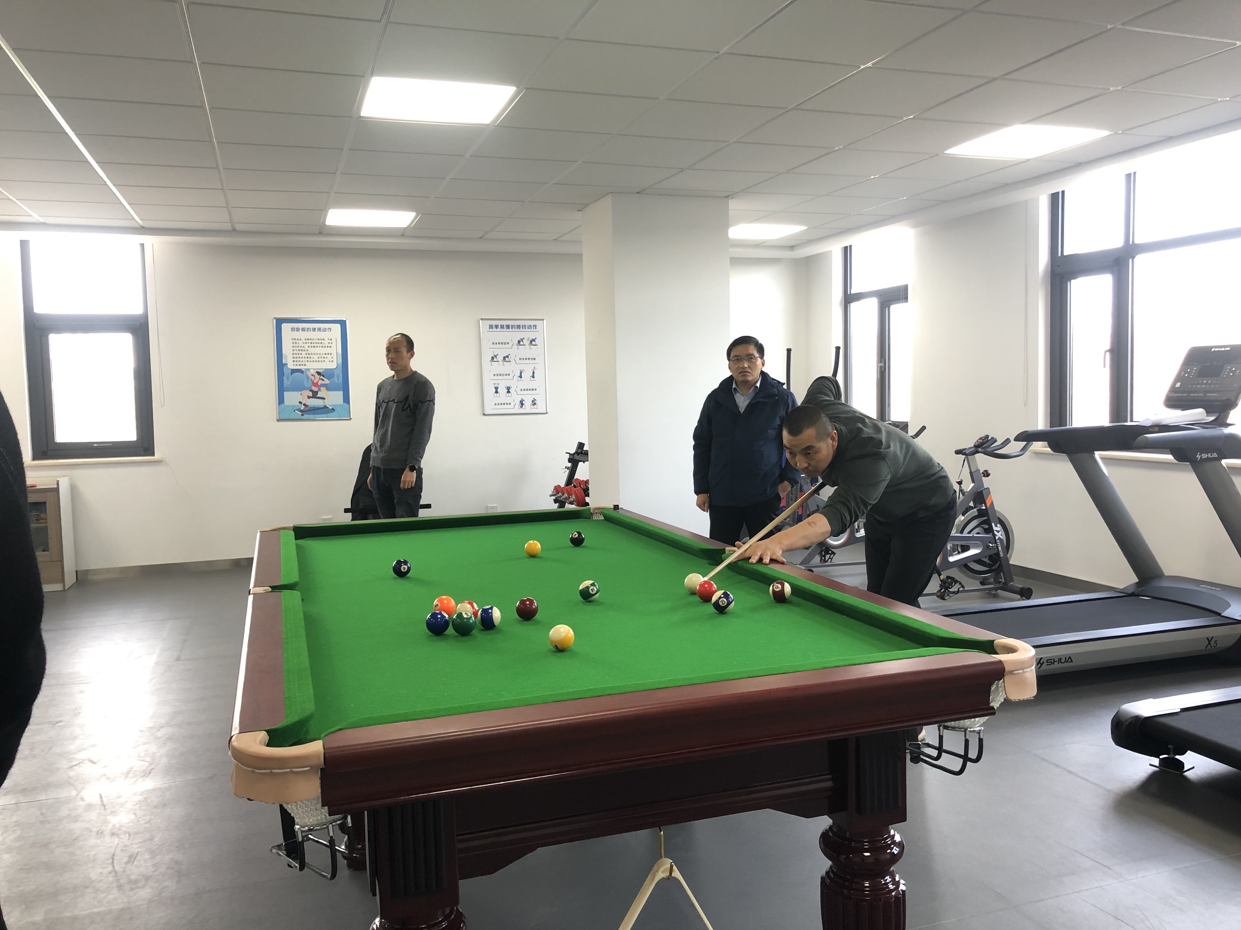 泓源公司舉辦“慶元旦、迎新春”職工乒乓球臺(tái)球比賽(圖7)