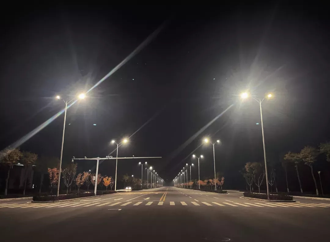 重整行裝再出發(fā)——市產(chǎn)投集團(tuán)召開(kāi)改革重組動(dòng)員會(huì)議(圖11) 重整行裝再出發(fā)——市產(chǎn)投集團(tuán)召開(kāi)改革重組動(dòng)員會(huì)議(圖11)